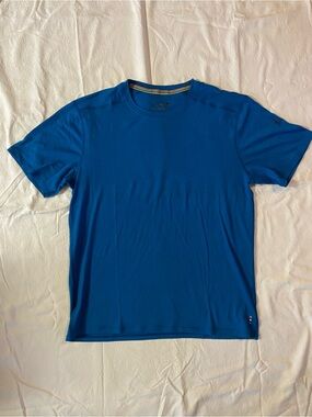Smartwool Men’s Short Sleeve Tee in Blue